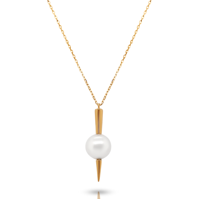 Akoya Pearl Pointed Pendant Necklace set in 18K yellow gold (by Qlassico)